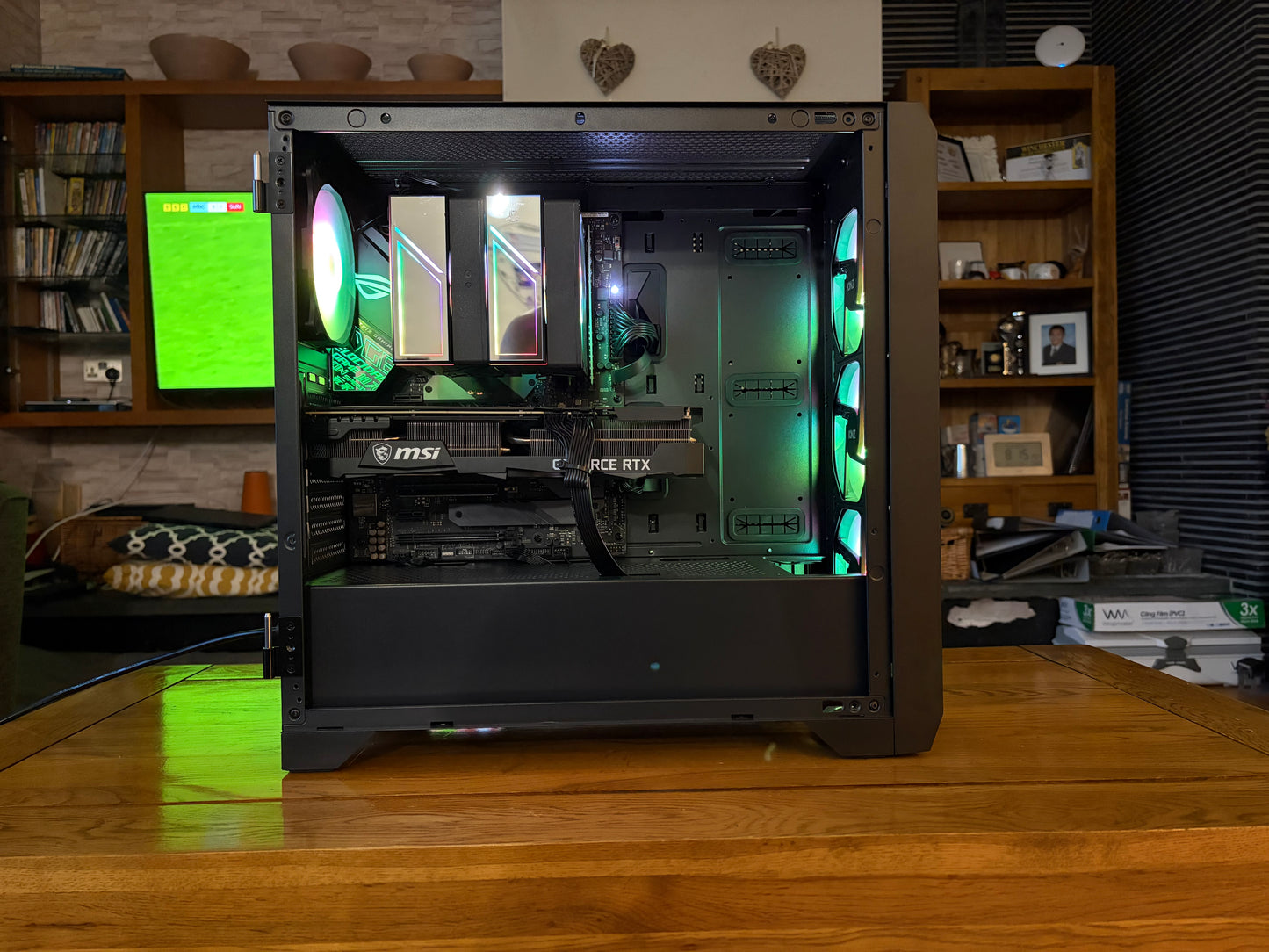 High End Gaming Pc- Rtx 3070 Ti 8GB, i7 9700K, 32GB DDR4, 1TB M.2 SSD