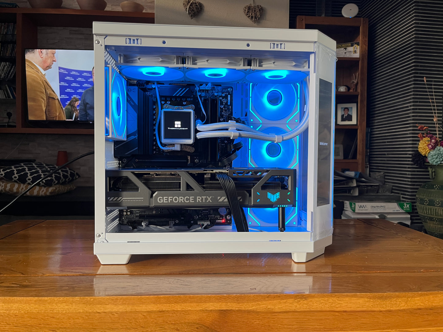 High End Gaming Pc- Rtx 5080 16GB, Ryzen 9900X, 32GB DDR5, 2TB M.2 SSD